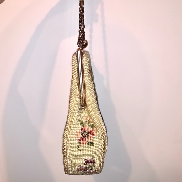 Beautiful Vintage 1950’s Needlepoint Purse - Picture 3 of 8